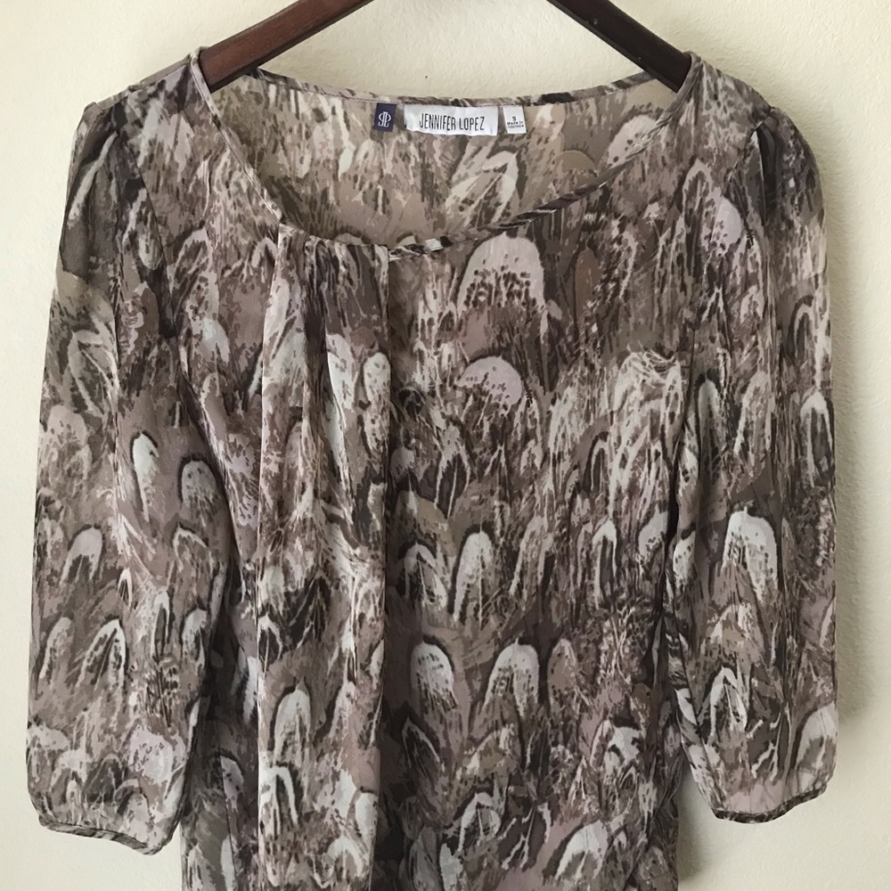 Jennifer Lopez 3/4 length sleeve blouse
